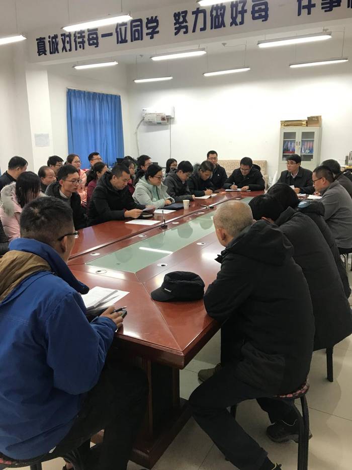 http://www.sxpi.edu.cn/__local/9/5C/47/31E5642BF1A349F7786E9EEE1B3_1F18B2EC_21BD1.png