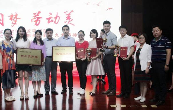 http://www.sxpi.edu.cn/__local/9/63/DA/98ACCDC76D76D4EDD08981CCD65_5BAF790E_83BD8.jpg
